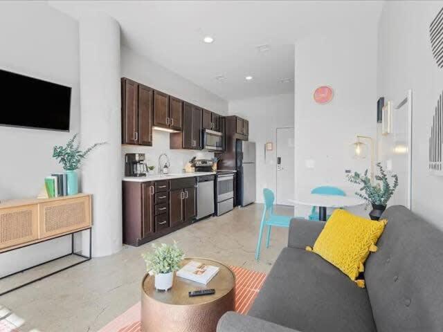 Cozysuites Gorgeous Sdo Downtown ピッツバーグ エクステリア 写真