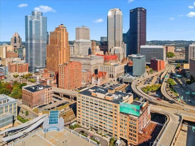 Cozysuites Gorgeous Sdo Downtown ピッツバーグ エクステリア 写真